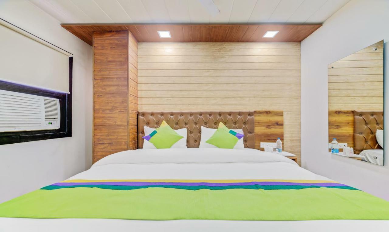 Hotel Nysha Palace Near Igi Airport Нью-Дели Экстерьер фото